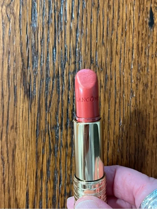 Lancome Satin Lipstick, Call Me Sienna, #120 - Picture 3 of 6